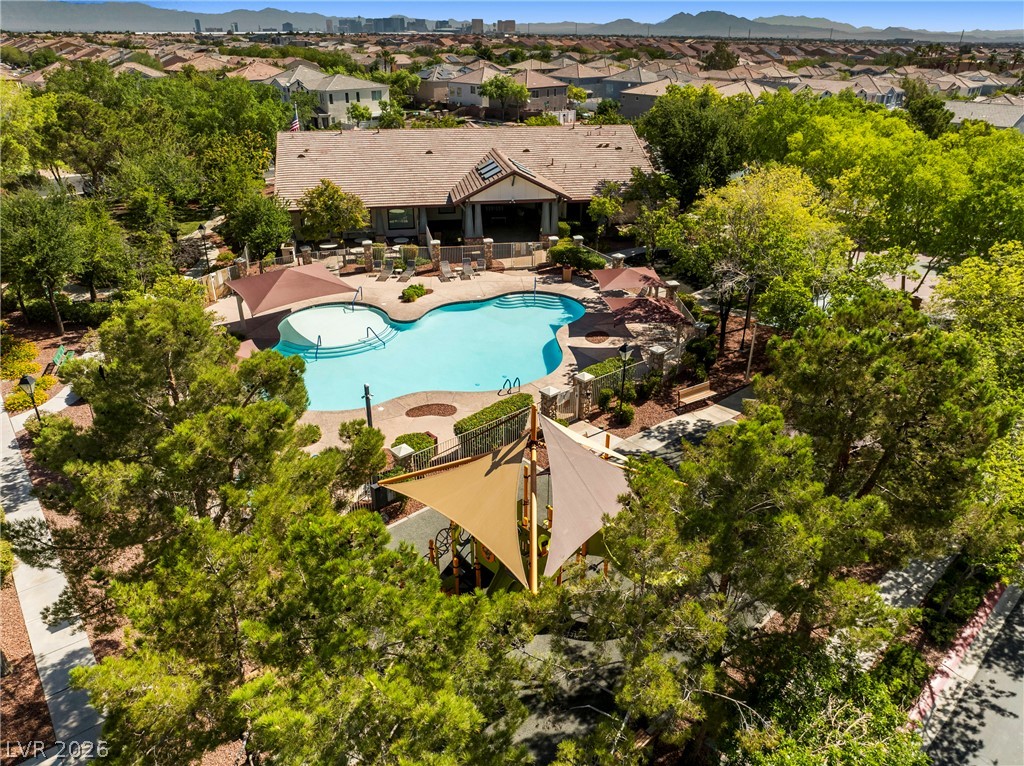 8352 Cambridge Grove Street Las Vegas NV 89139