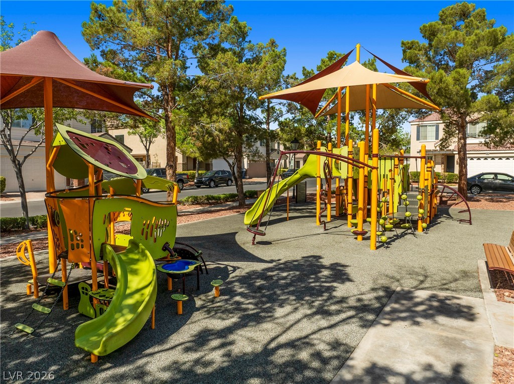 8352 Cambridge Grove Street Las Vegas NV 89139