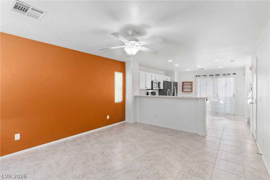 10380 Commanche Moon Avenue Las Vegas NV 89129