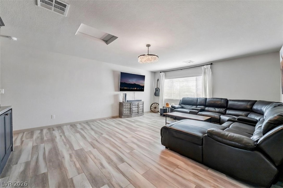 10183 Cascadia Creek Street Las Vegas NV 89141