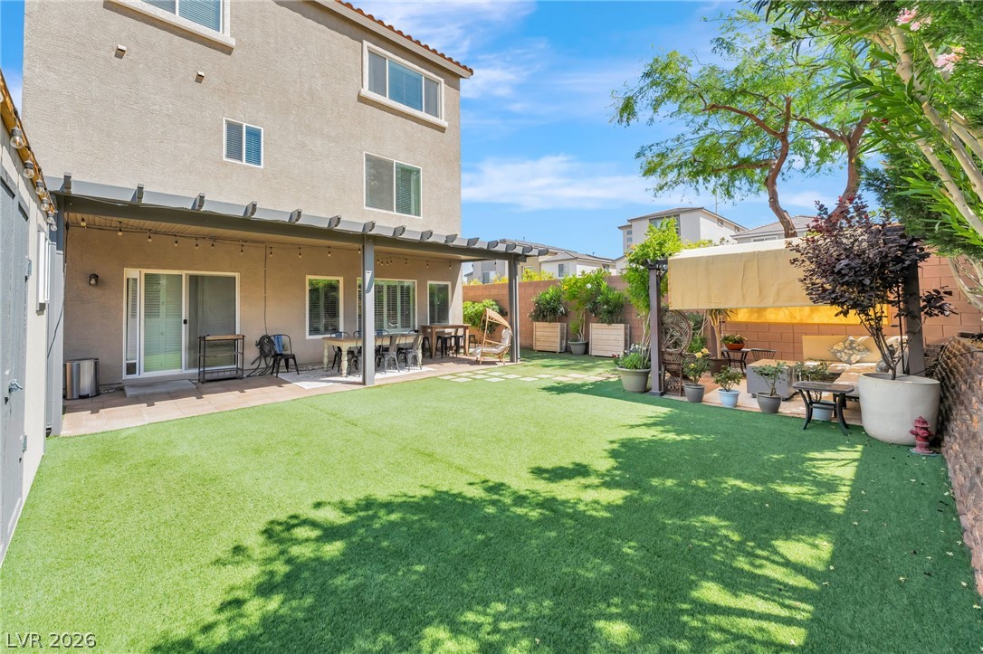 10183 Cascadia Creek Street Las Vegas NV 89141