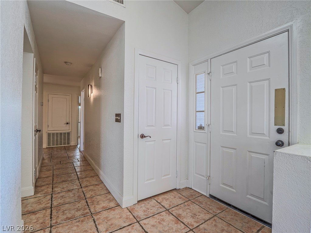 8047 Aspendale Drive Las Vegas NV 89123
