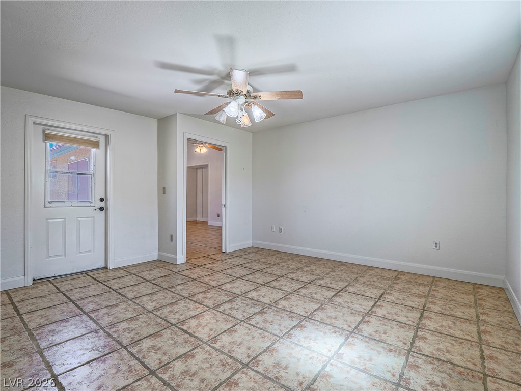 8047 Aspendale Drive Las Vegas NV 89123