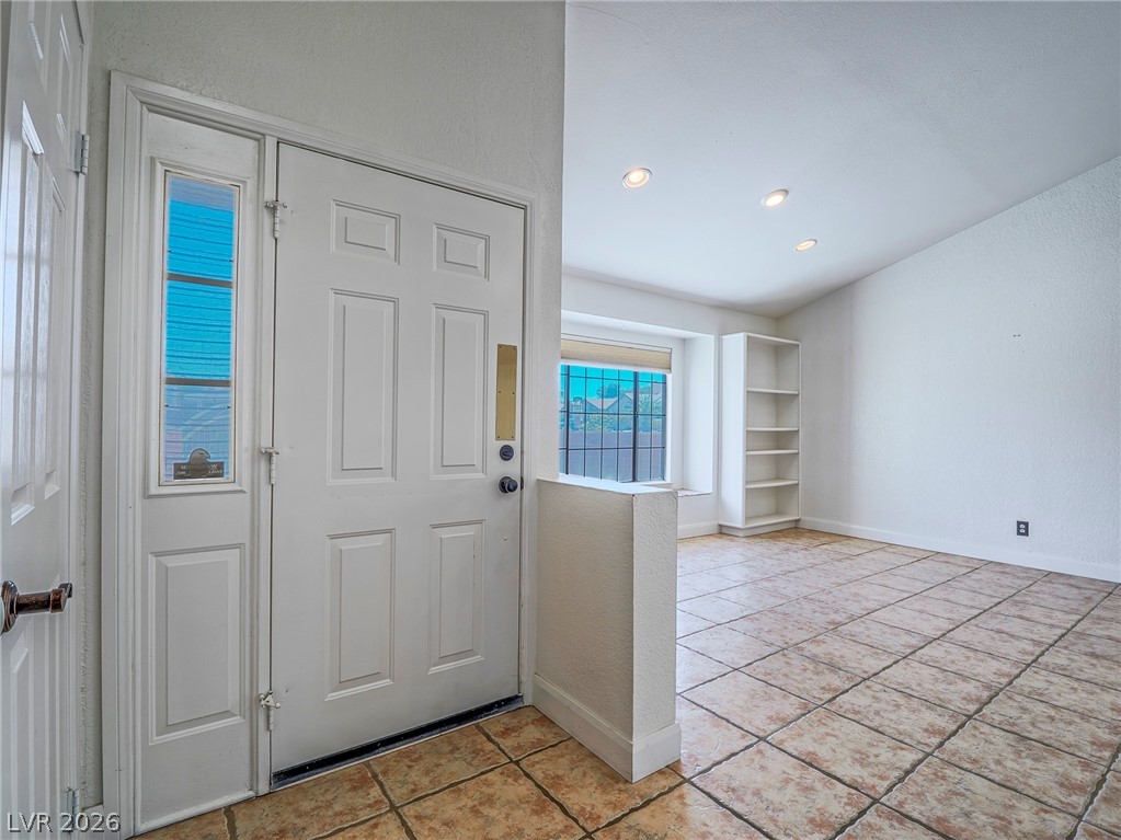 8047 Aspendale Drive Las Vegas NV 89123