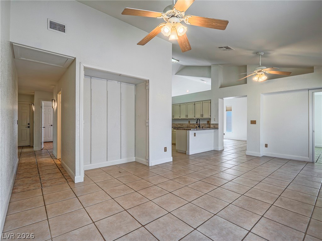 8047 Aspendale Drive Las Vegas NV 89123