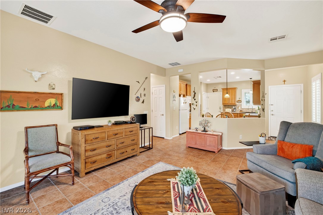 5952 Saddle Horse Avenue Las Vegas NV 89122