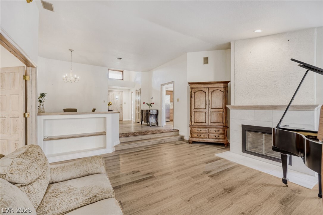 7363 Mission Hills Drive Las Vegas NV 89113