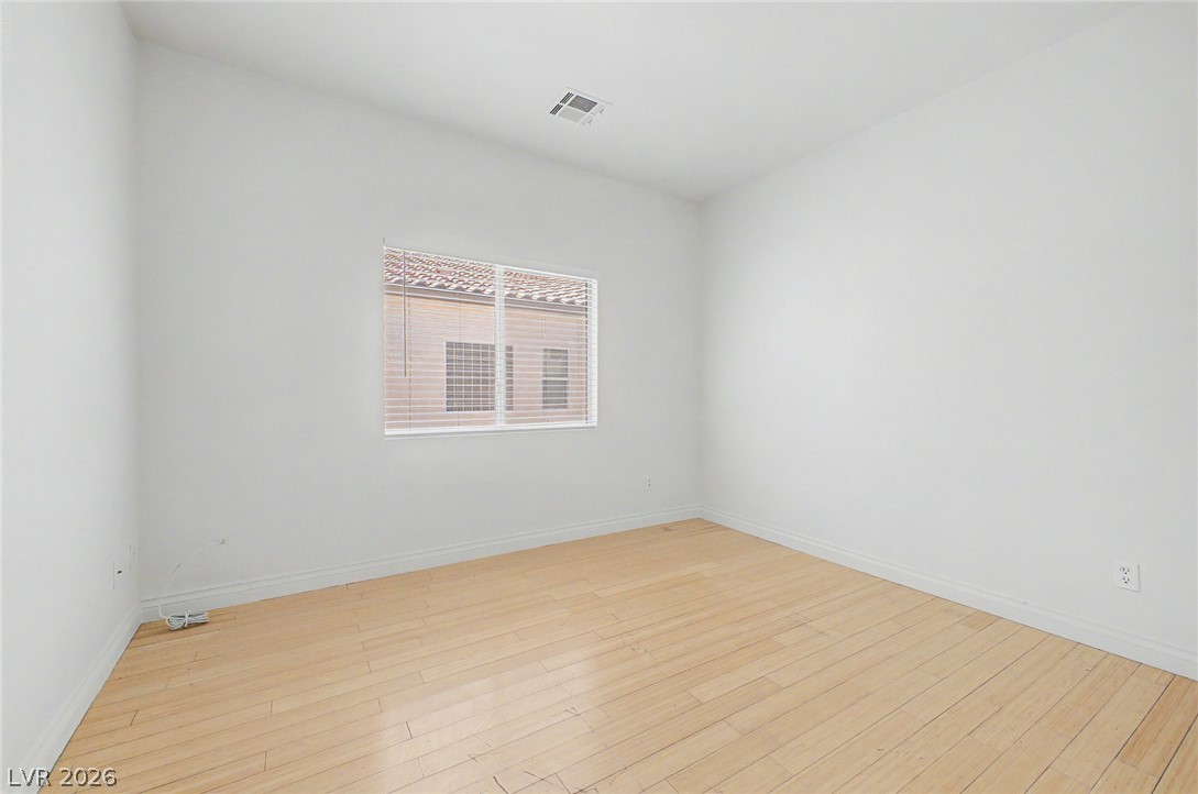 5511 Meedeldale Street North Las Vegas NV 89031