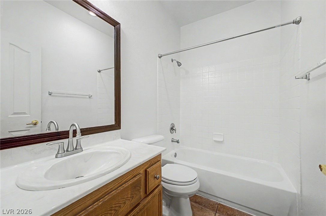 5511 Meedeldale Street North Las Vegas NV 89031