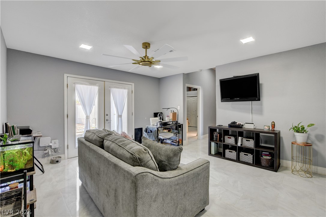 4915 Nevada Avenue Las Vegas NV 89104