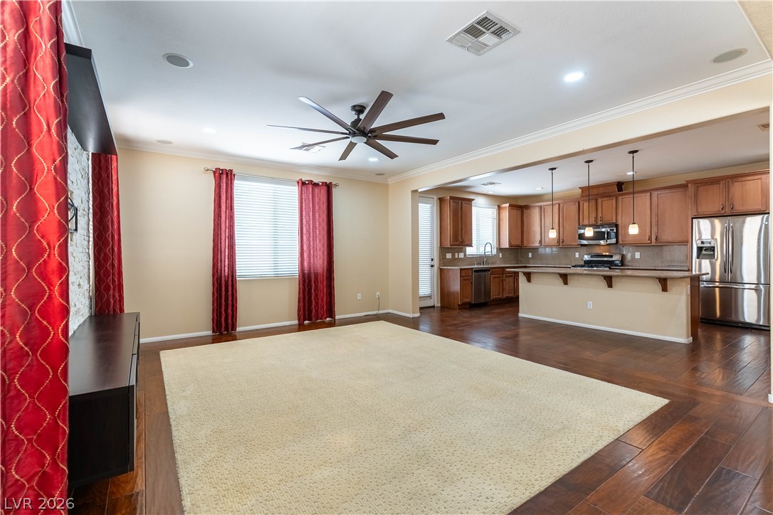 7363 Pepperbox Avenue Las Vegas NV 89179