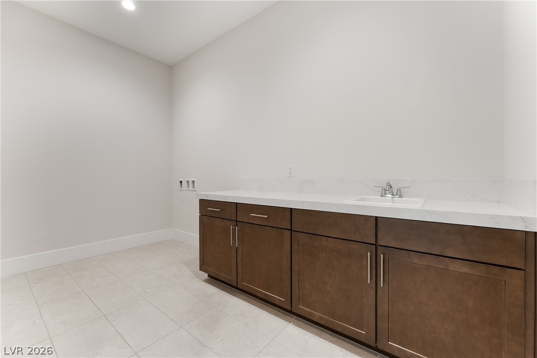 6172 Royal Topaz Court Las Vegas NV 89149