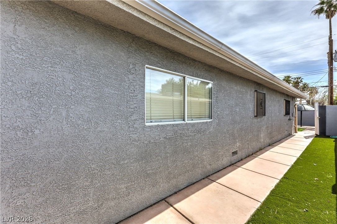 2016 Madeline Drive Las Vegas NV 89108
