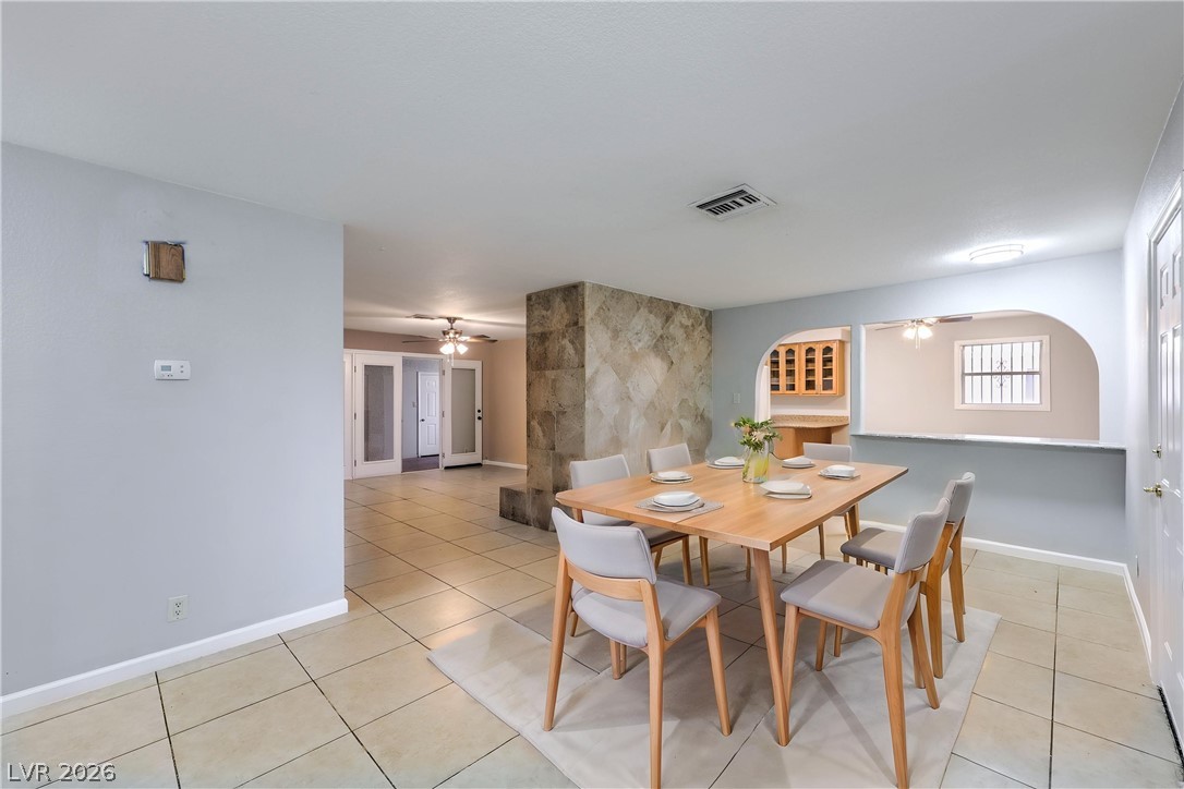 2016 Madeline Drive Las Vegas NV 89108