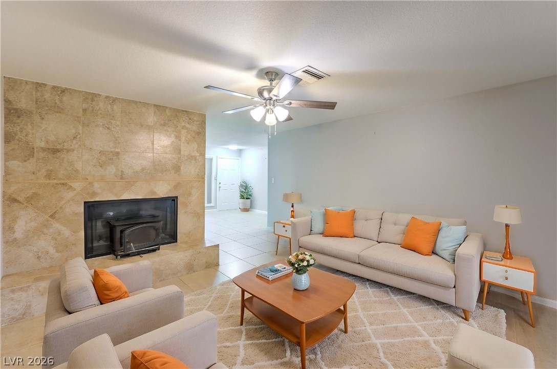2016 Madeline Drive Las Vegas NV 89108