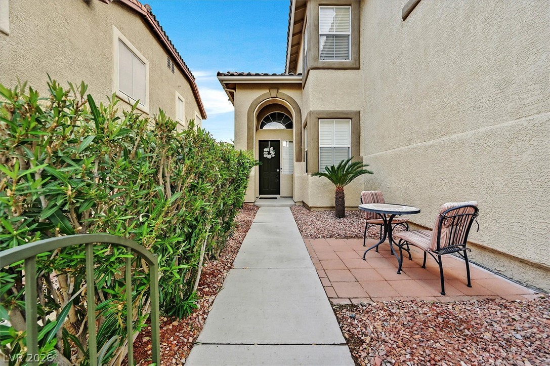 10721 Sapphire Vista Avenue Las Vegas NV 89144