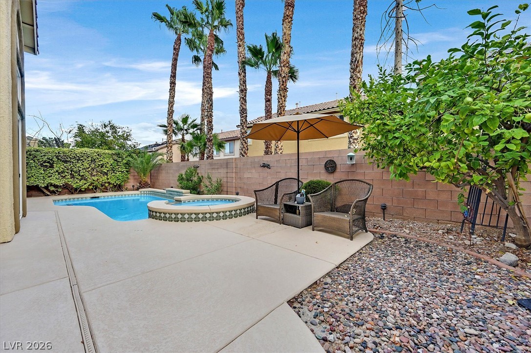 10721 Sapphire Vista Avenue Las Vegas NV 89144