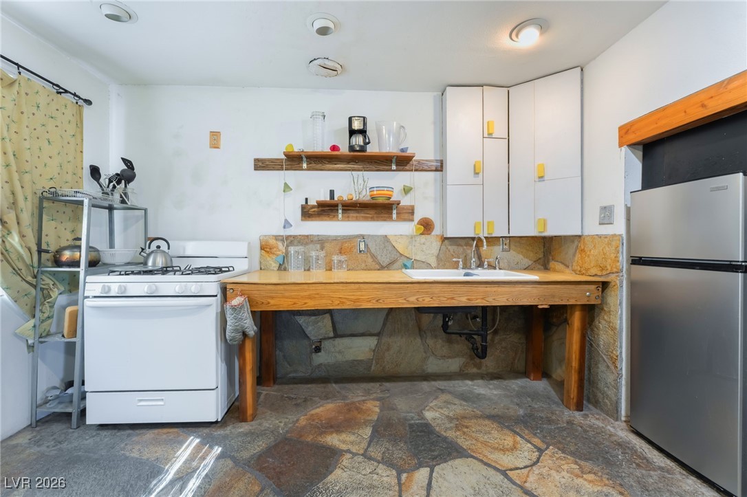 2532 Arrowhead Street North Las Vegas NV 89030
