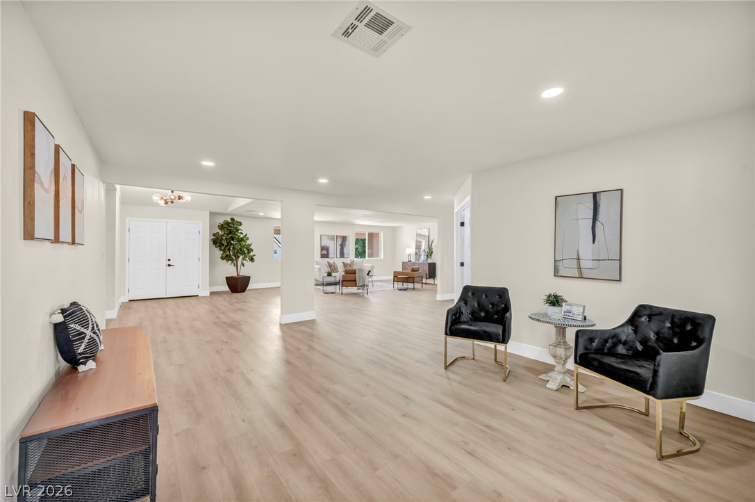 9130 Belcastro Street Las Vegas NV 89113