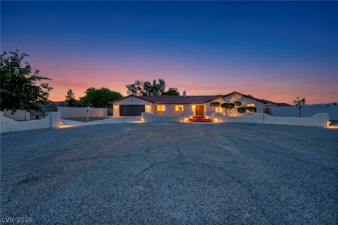 9130 Belcastro Street Las Vegas NV 89113