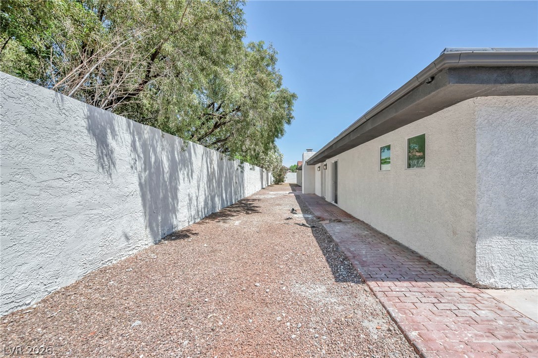 9130 Belcastro Street Las Vegas NV 89113