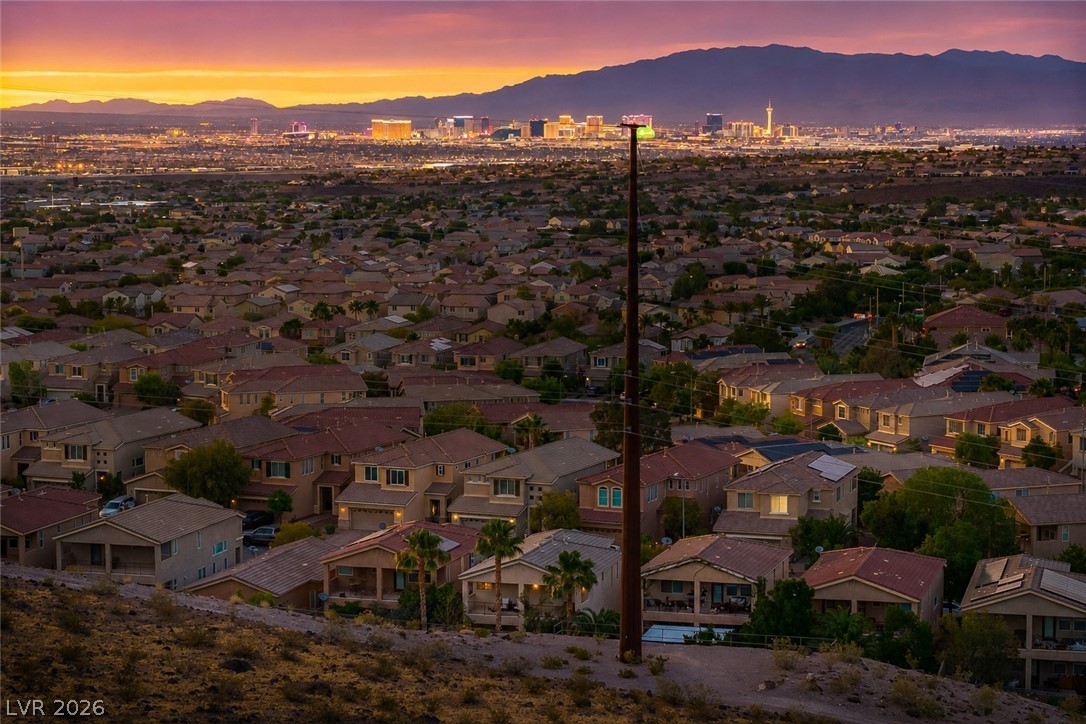 2815 Dunnottar Avenue Henderson NV 89044