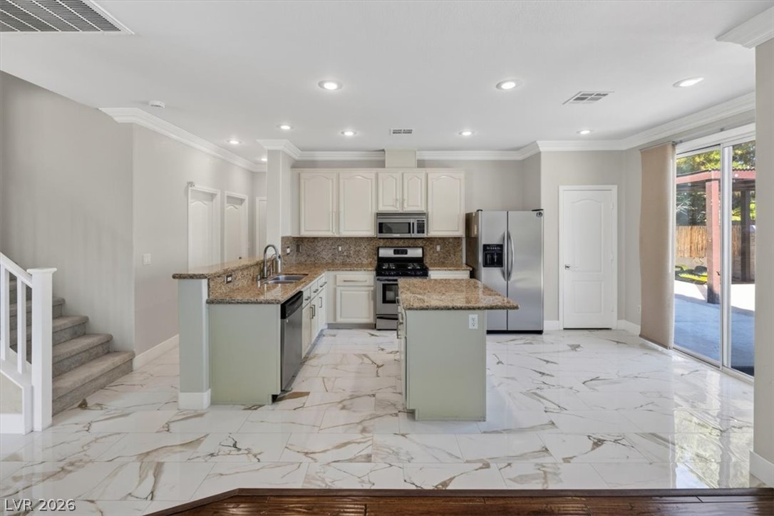 262 Fox Lake Avenue Las Vegas NV 89148