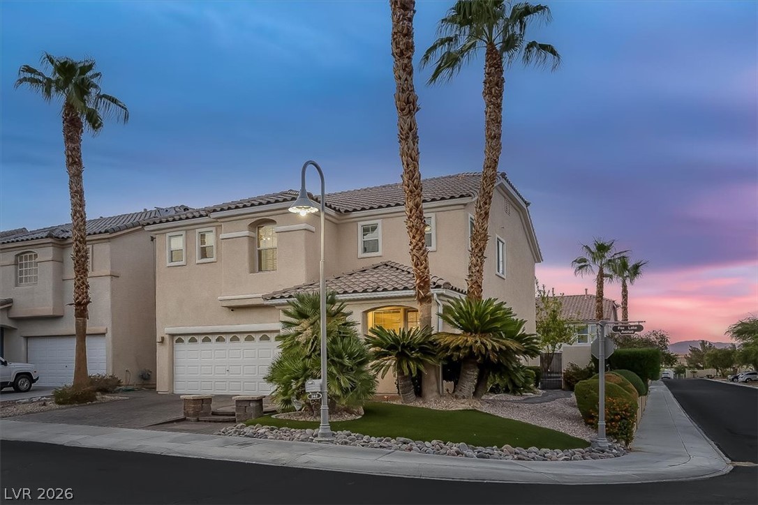 262 Fox Lake Avenue Las Vegas NV 89148