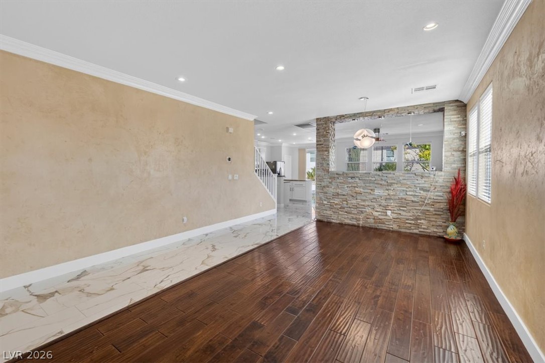262 Fox Lake Avenue Las Vegas NV 89148