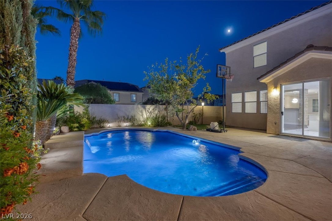 262 Fox Lake Avenue Las Vegas NV 89148