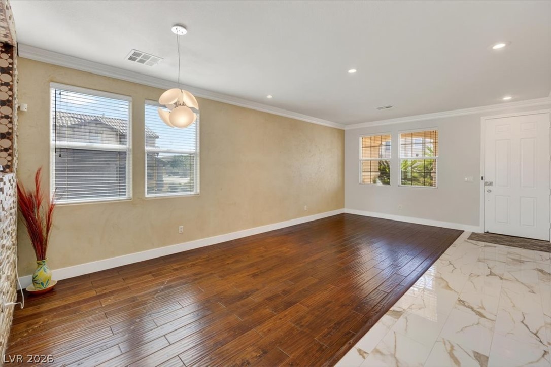 262 Fox Lake Avenue Las Vegas NV 89148