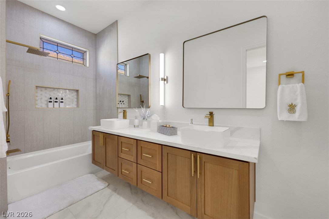 5015 Rivedro Street Las Vegas NV 89135