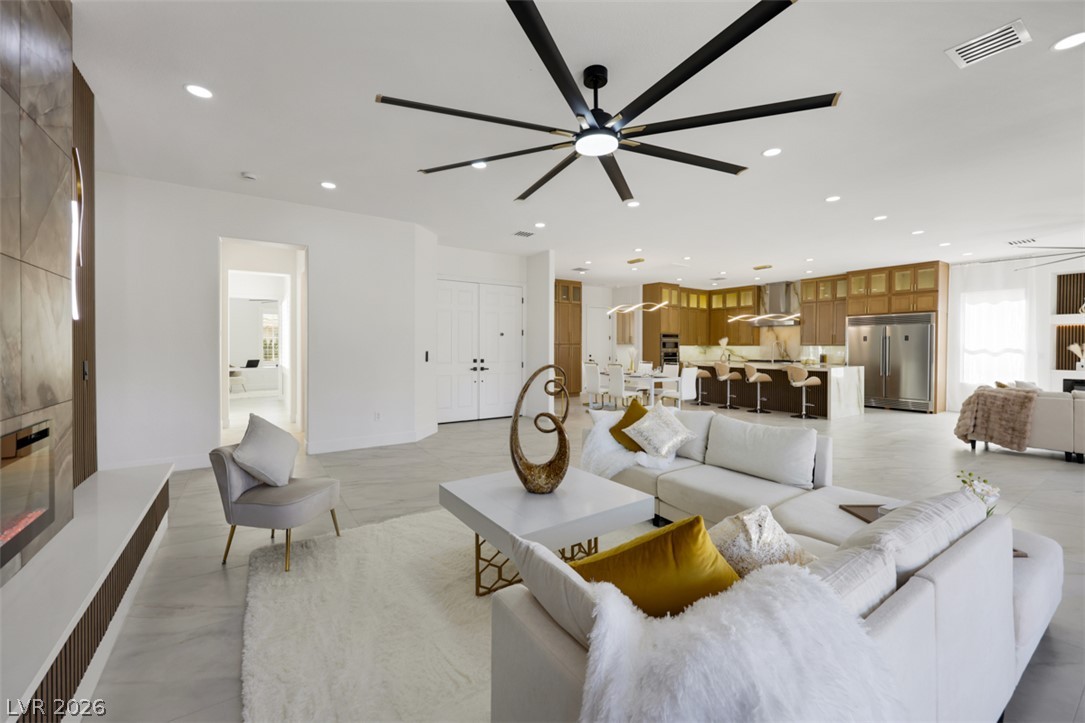 5015 Rivedro Street Las Vegas NV 89135