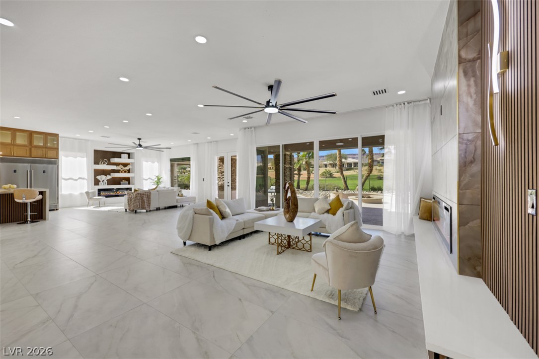 5015 Rivedro Street Las Vegas NV 89135