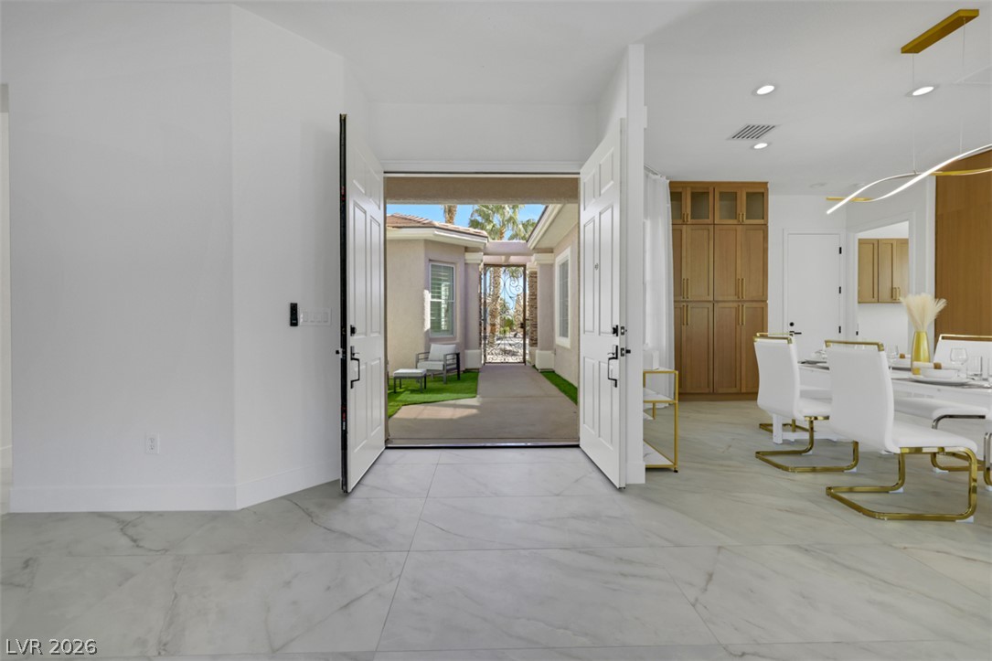 5015 Rivedro Street Las Vegas NV 89135