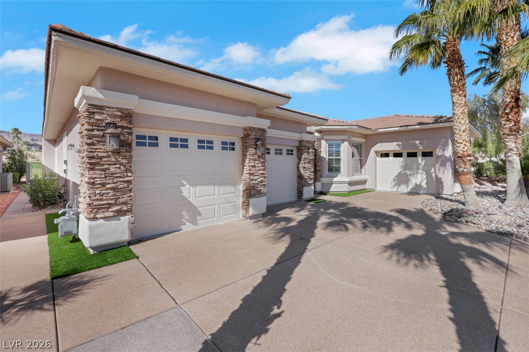5015 Rivedro Street Las Vegas NV 89135