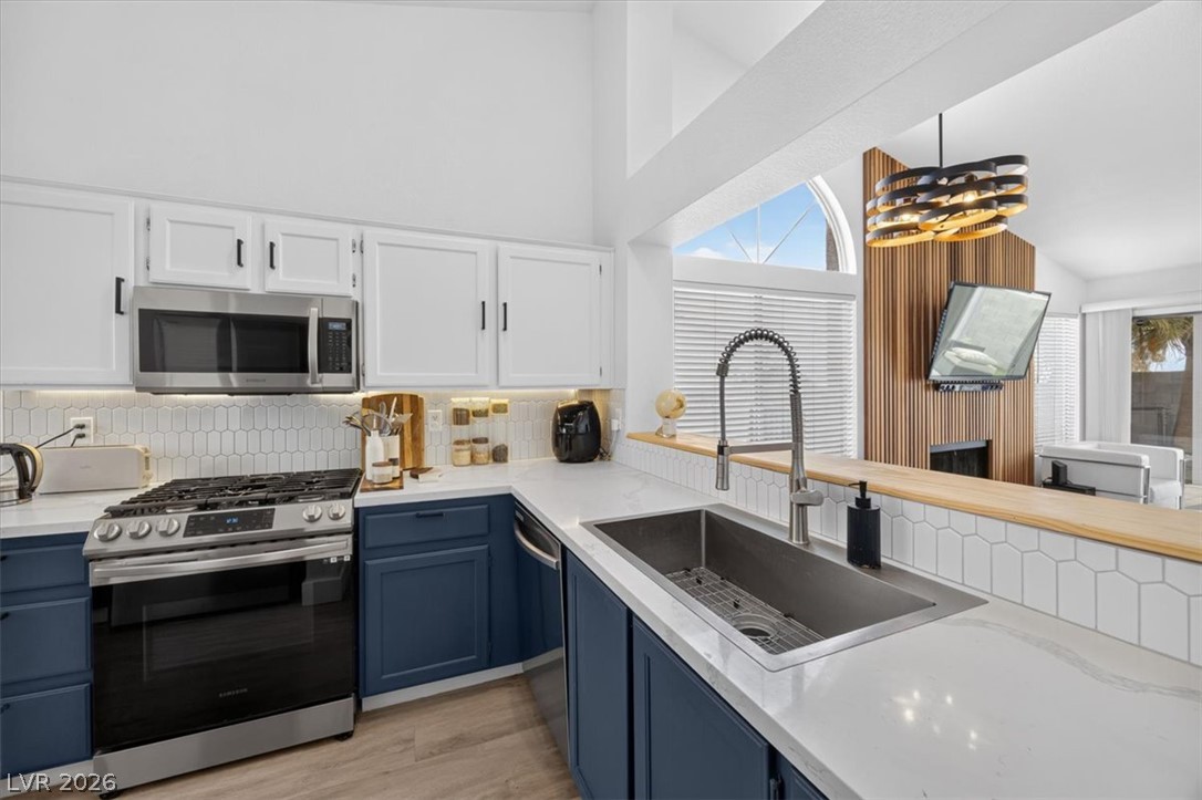 152 Cantamar Street Henderson NV 89074