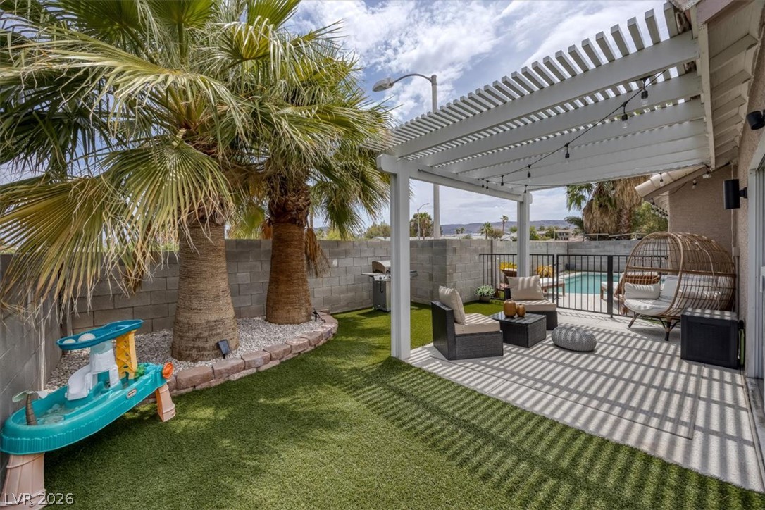 152 Cantamar Street Henderson NV 89074
