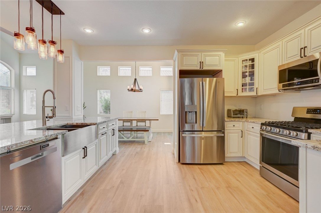 254 Redwing Village Court Henderson NV 89012