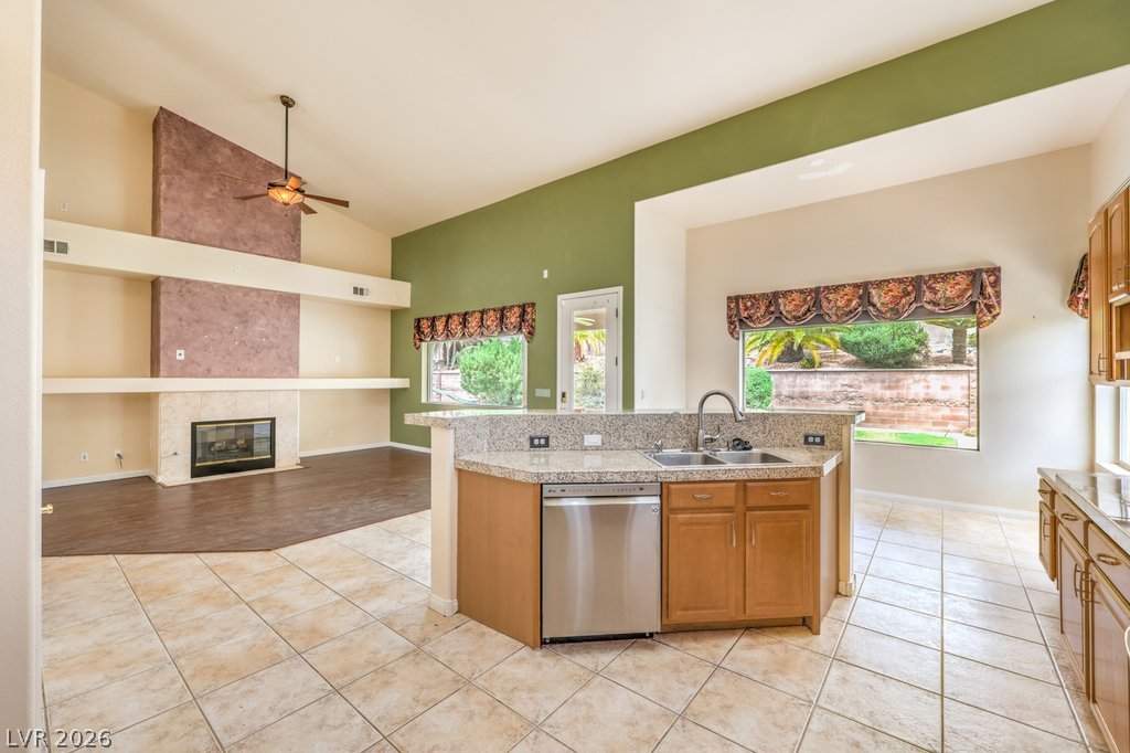 7064 New Moon Way Las Vegas NV 89110