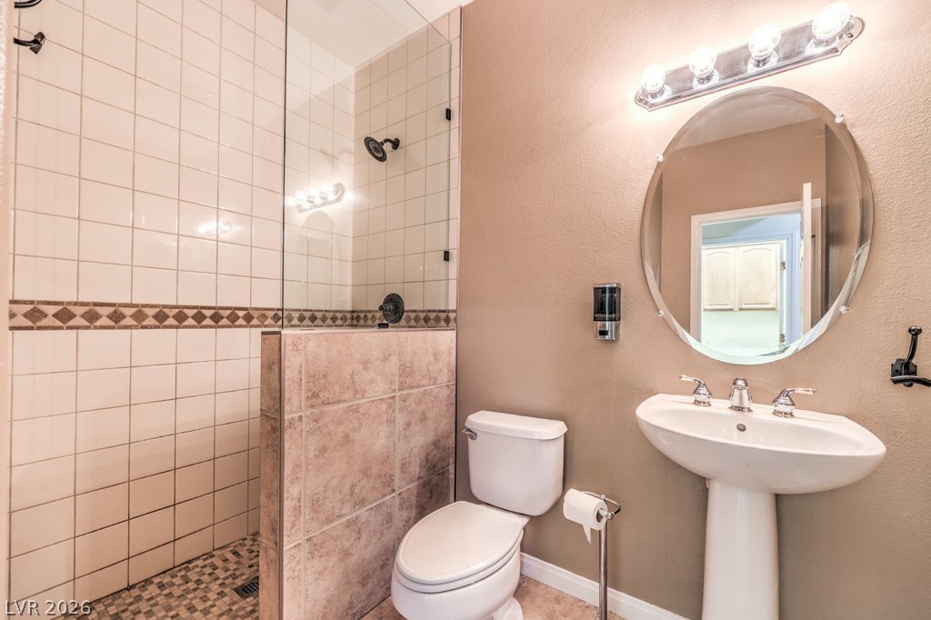 7064 New Moon Way Las Vegas NV 89110