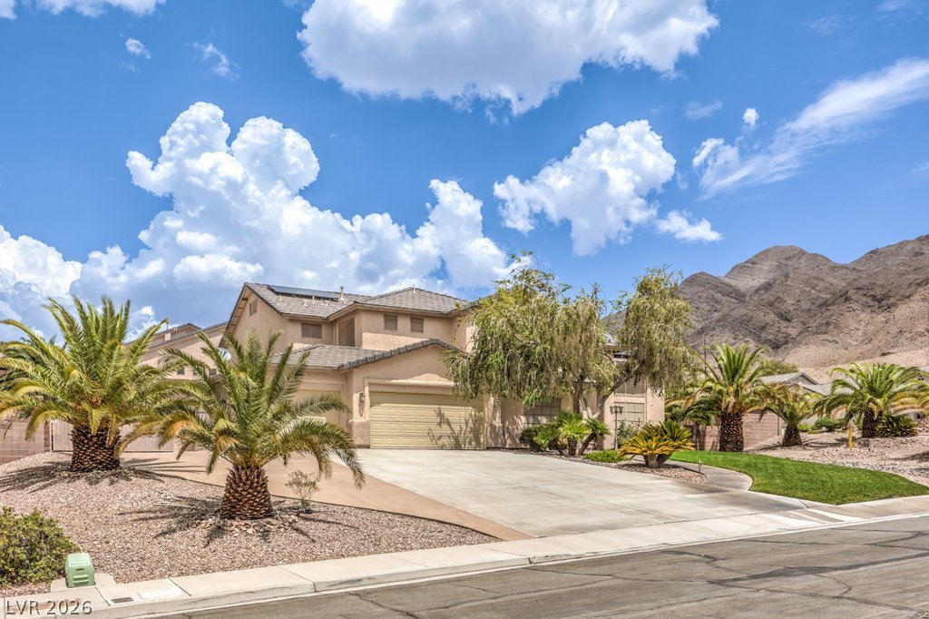 7064 New Moon Way Las Vegas NV 89110