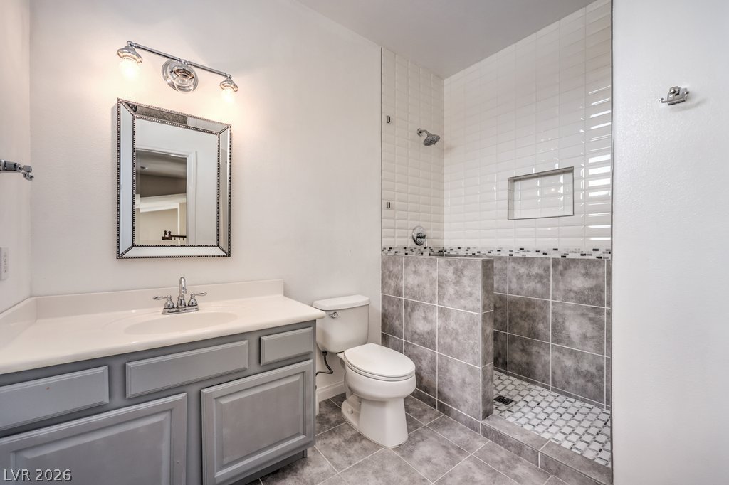 7064 New Moon Way Las Vegas NV 89110