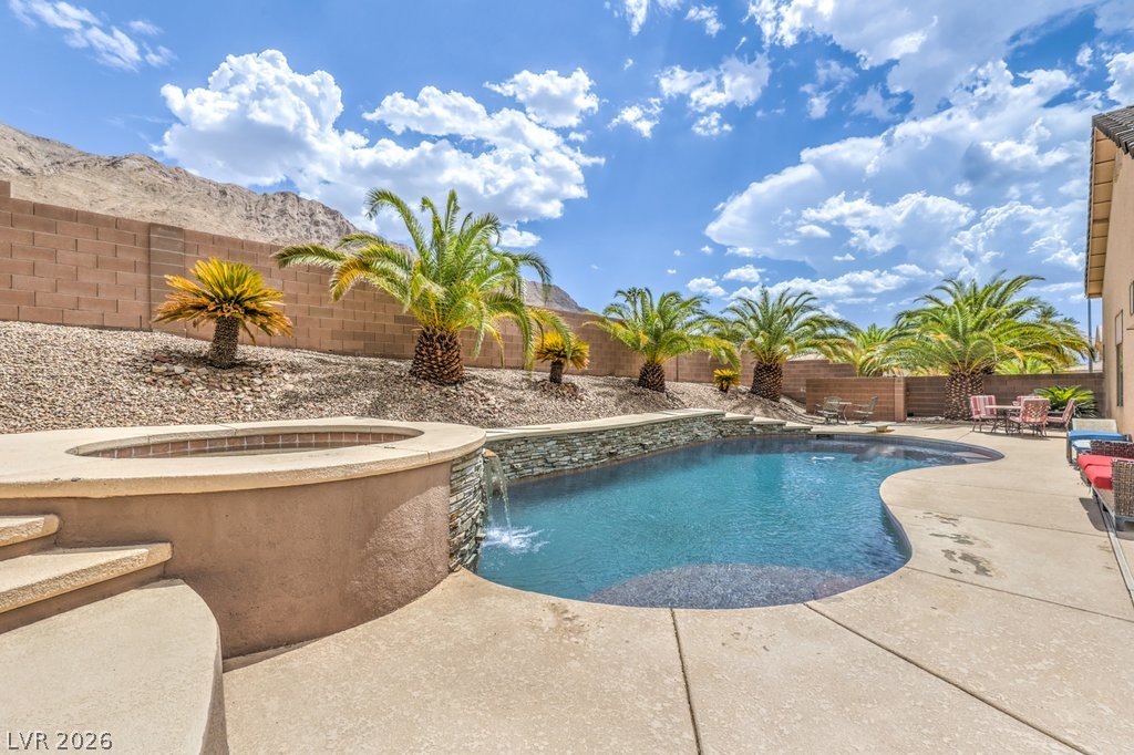 7064 New Moon Way Las Vegas NV 89110