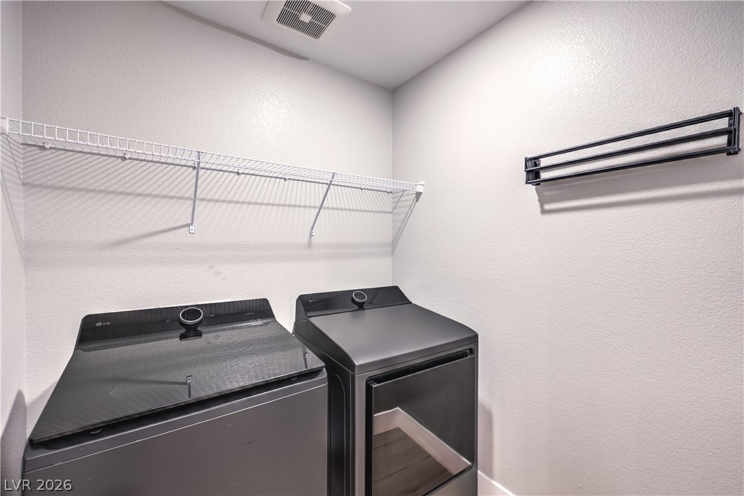 9748 Manchester Peak Avenue Las Vegas NV 89178