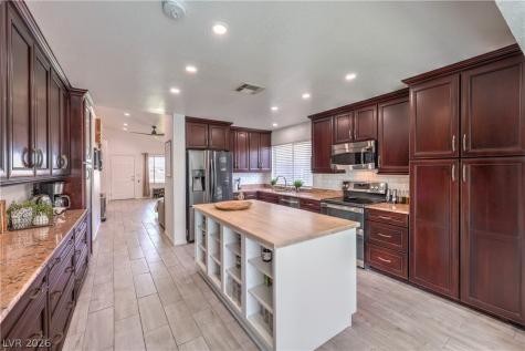 1441 Price Street Henderson NV 89011
