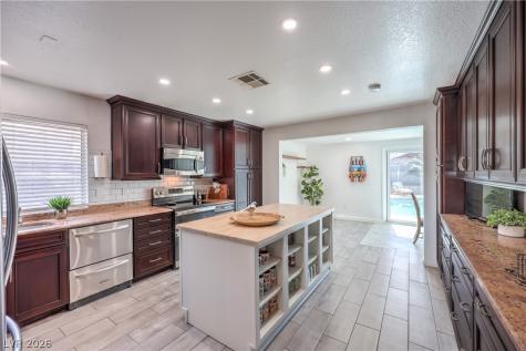 1441 Price Street Henderson NV 89011