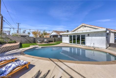 1441 Price Street Henderson NV 89011