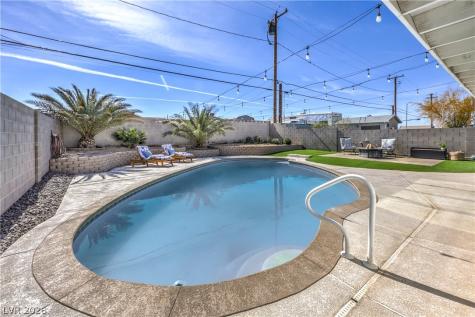1441 Price Street Henderson NV 89011