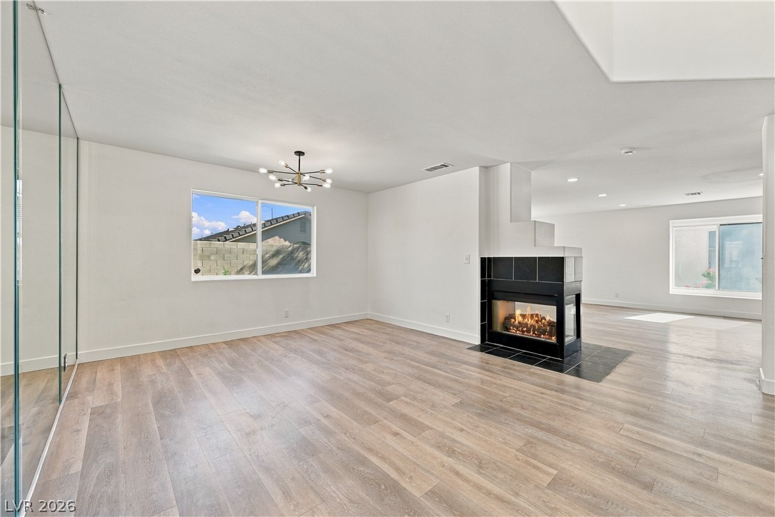7528 Fencerow Street Las Vegas NV 89131